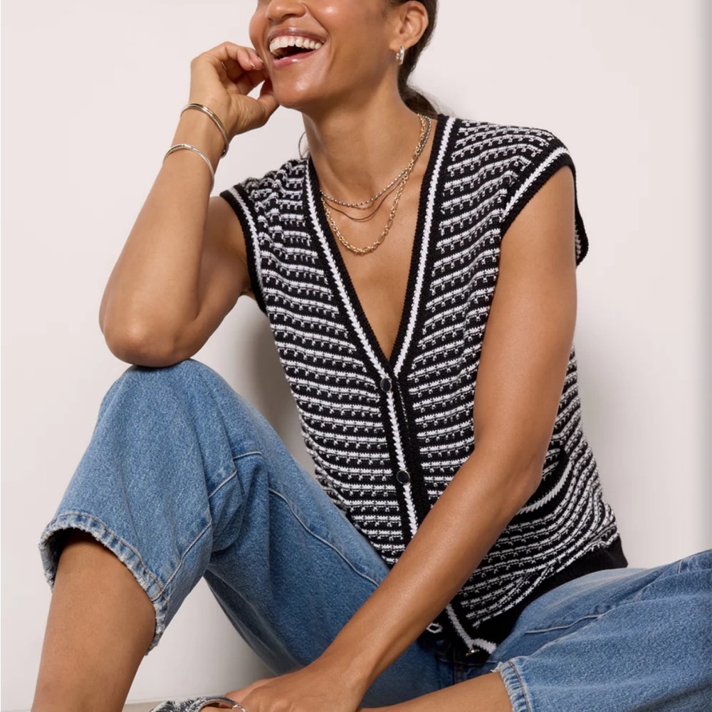 Evereve NWOT Willa Sweater Vest